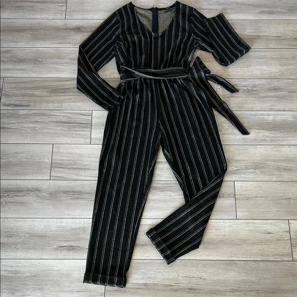 Alison Andrews Striped belted Jumpsuit size large